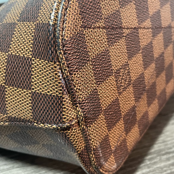 Authentic Louis Vuitton Sienna PM SOLD - Picture 6 of 11